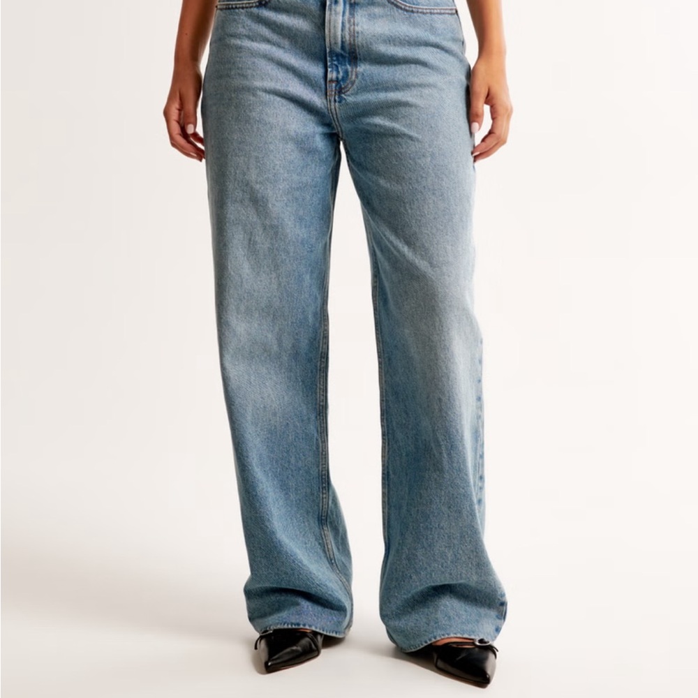 Classic Blue Women's Jeans - Picture 2 of 3